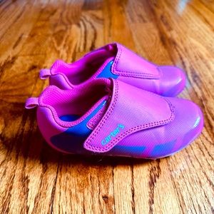 Carter’s Toddler Sports Cleats. Size 8.